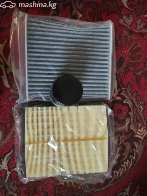 Toyota Corolla XI (E160, E170, E180) Рестайлинг 1 1.8, 2019 Бишкек - изображение 4