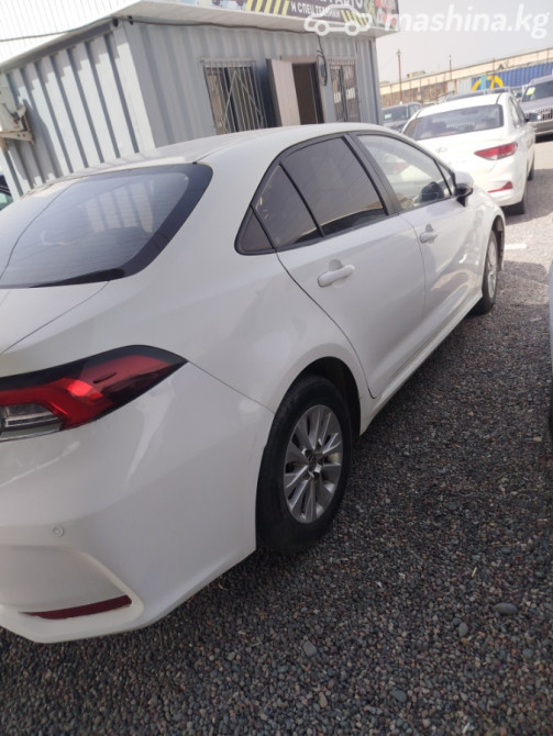Toyota Corolla XI (E160, E170, E180) Рестайлинг 1 1.8, 2019 Бишкек - изображение 7