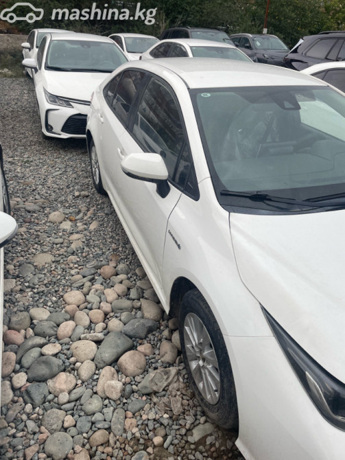 Toyota Corolla XI (E160, E170, E180) Рестайлинг 1 1.8, 2019 Бишкек - изображение 2