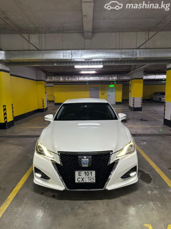 Toyota Crown XIV (S210) Рестайлинг 2.5, 2016 Бишкек - изображение 1