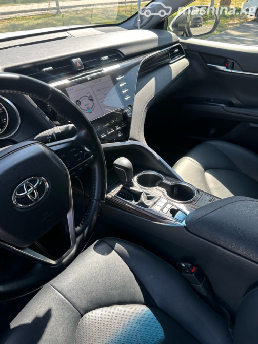 Toyota Camry VIII (XV70) Japan Market 2.5, 2019 Бишкек - изображение 8