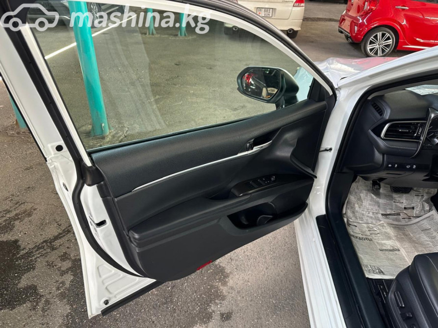 Toyota Camry VIII (XV70) Рестайлинг 2.5, 2021 Bishkek - photo 3