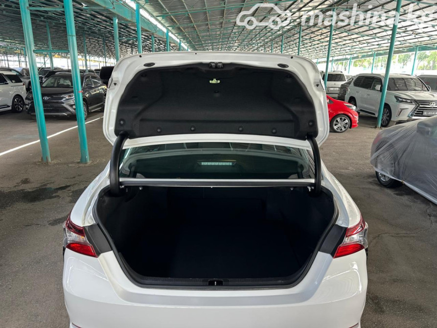 Toyota Camry VIII (XV70) Рестайлинг 2.5, 2021 Bishkek - photo 8