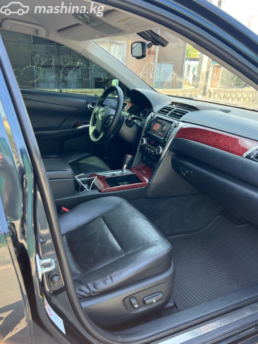 Toyota Camry VII (XV50) 3.5, 2012 Бишкек - изображение 7