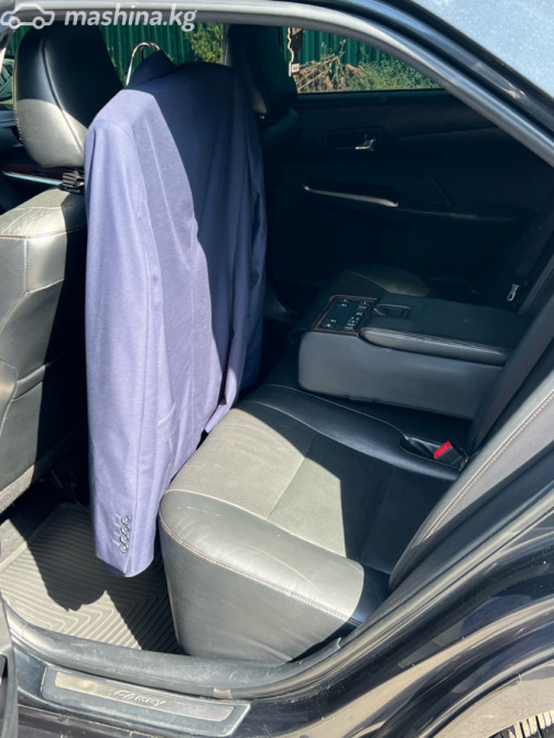 Toyota Camry VII (XV50) 3.5, 2012 Бишкек - изображение 8