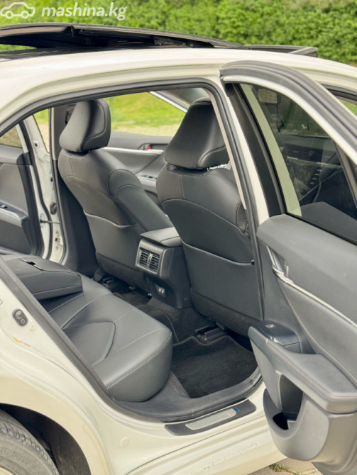 Toyota Camry VIII (XV70) 2.5, 2018 Бишкек - изображение 11