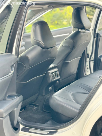 Toyota Camry VIII (XV70) Japan Market 2.5, 2019 Бишкек - изображение 12