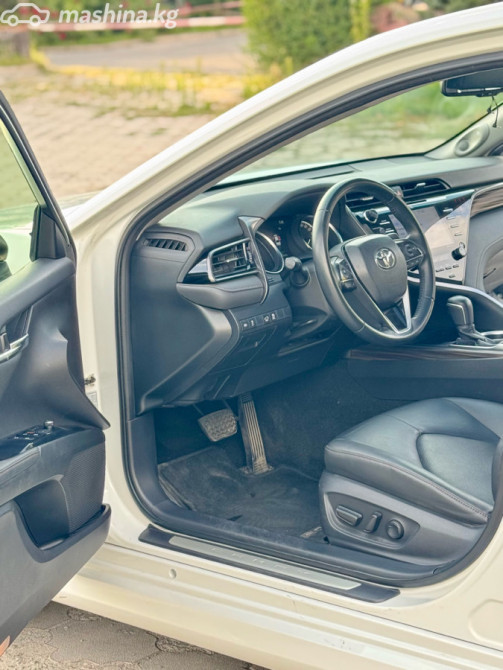Toyota Camry VIII (XV70) Japan Market 2.5, 2019 Бишкек - изображение 9