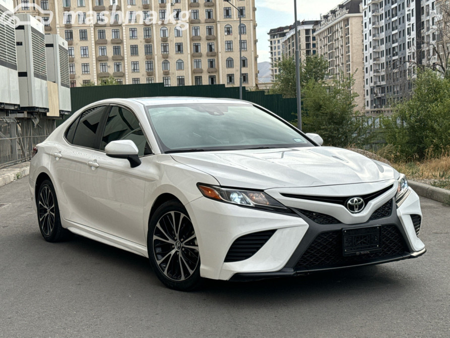 Toyota Camry VIII (XV70) 2.5, 2020 Бишкек - изображение 3