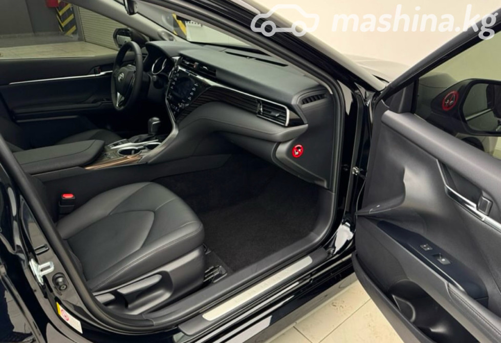 Toyota Camry VIII (XV70) 2.5, 2018 Бишкек - изображение 8
