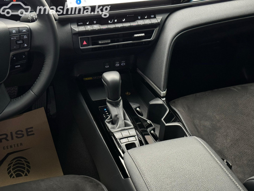 Toyota Camry IX (XV80) 2.5, 2025 Бишкек - изображение 9