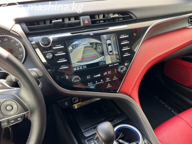 Toyota Camry VIII (XV70) 2.5, 2018 Бишкек - изображение 9