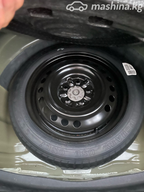 Toyota Camry VIII (XV70) 2.5, 2019 Бишкек - изображение 12