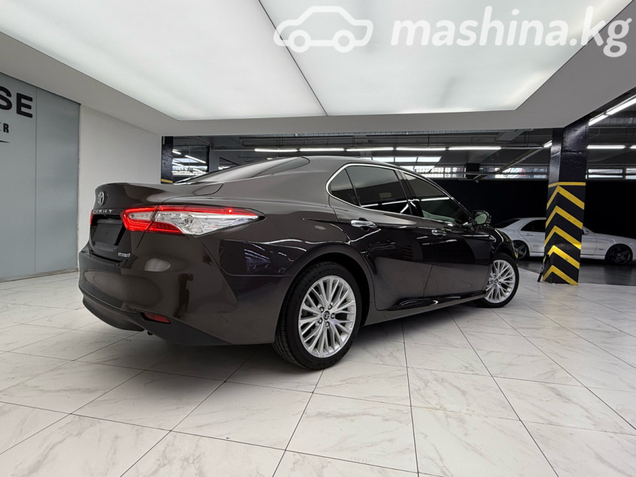 Toyota Camry VIII (XV70) Japan Market 2.5, 2020 Бишкек - изображение 2