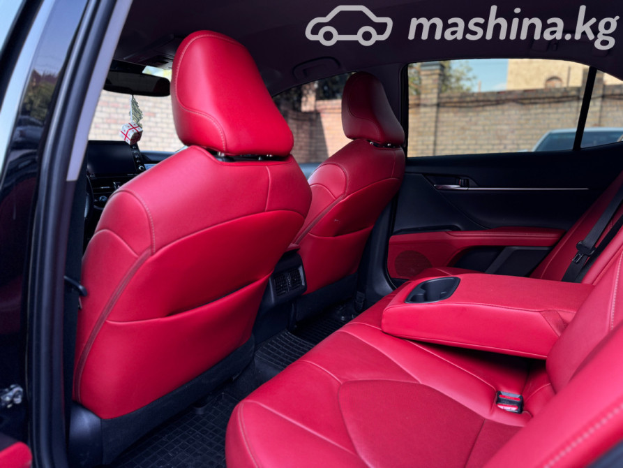 Toyota Camry VIII (XV70) Рестайлинг 2.5, 2021 Бишкек - сүрөт 4