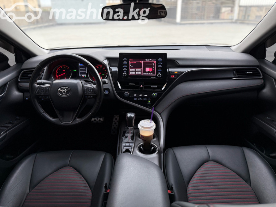 Toyota Camry VIII (XV70) Рестайлинг 3.5, 2021 Бишкек - изображение 11