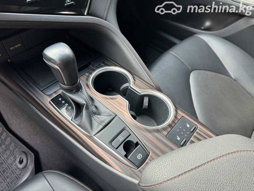 Toyota Camry VIII (XV70) 2.5, 2017 Бишкек - сүрөт 5