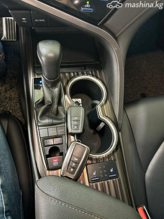 Toyota Camry VIII (XV70) 2.5, 2018 Бишкек - изображение 11
