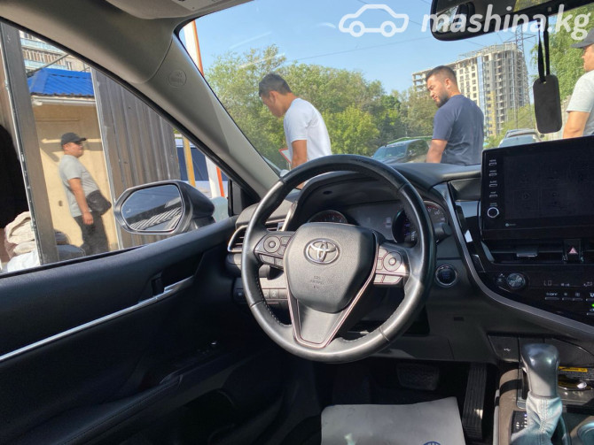 Toyota Camry VIII (XV70) Рестайлинг US Market 2.5, 2021 Бишкек - изображение 9