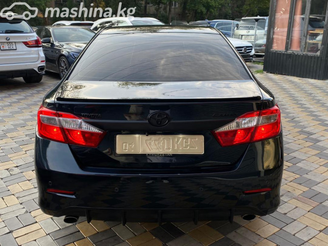 Toyota Camry VII (XV50) 3.5, 2012 Бишкек - изображение 5