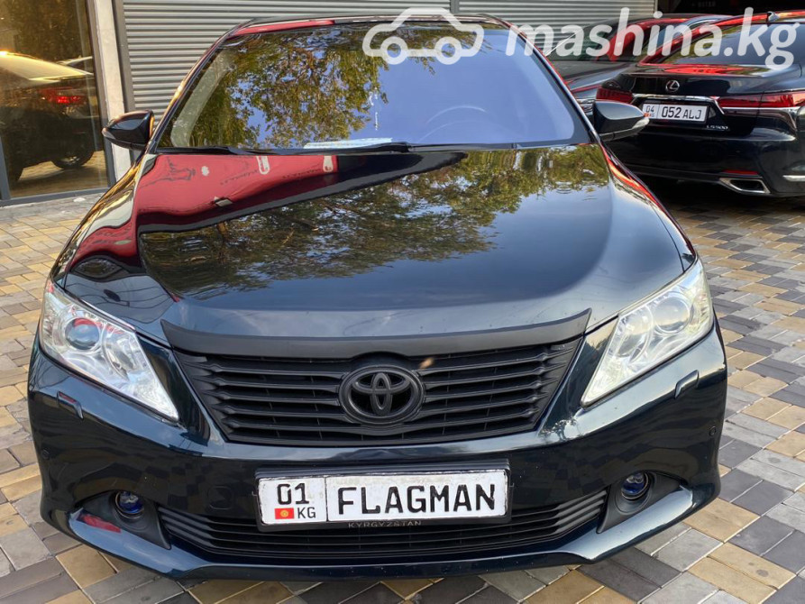 Toyota Camry VII (XV50) 3.5, 2012 Бишкек - изображение 2