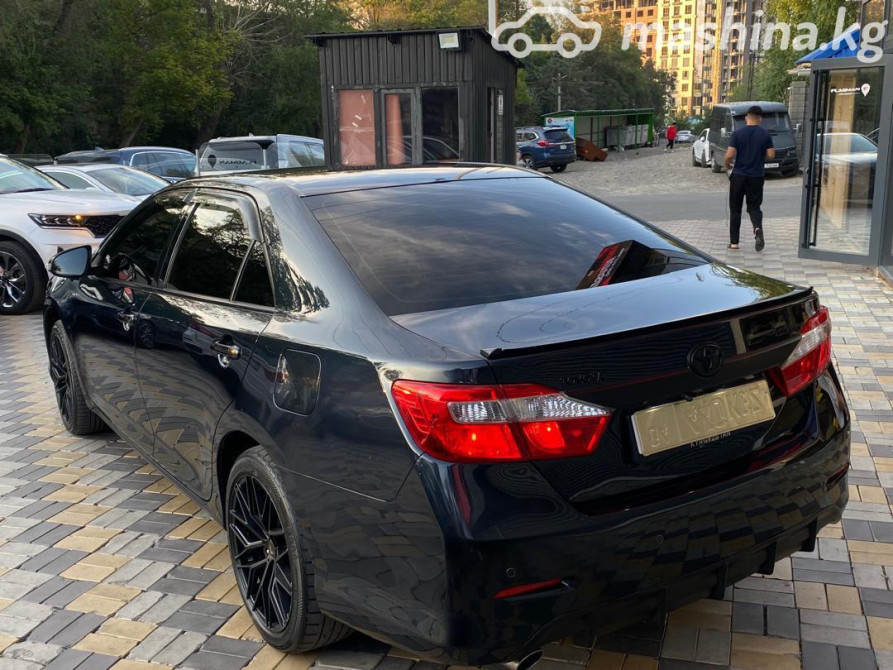 Toyota Camry VII (XV50) 3.5, 2012 Бишкек - изображение 4