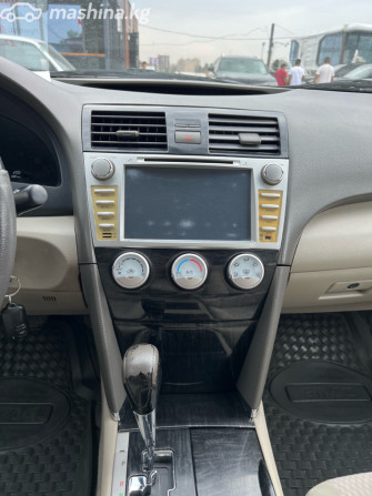 Toyota Camry VI (XV40) Рестайлинг 2.5, 2011 Бишкек - изображение 9