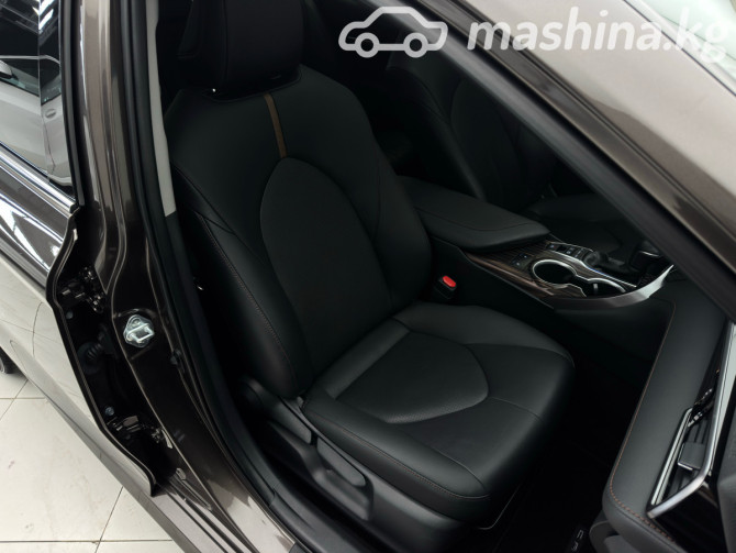 Toyota Camry VIII (XV70) 2.5, 2019 Бишкек - изображение 12