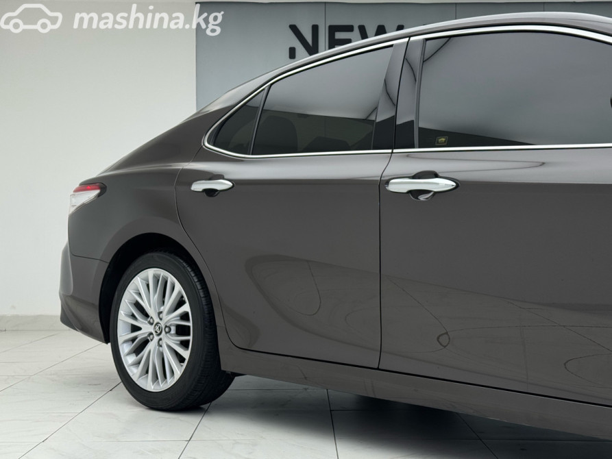 Toyota Camry VIII (XV70) 2.5, 2019 Бишкек - сүрөт 4