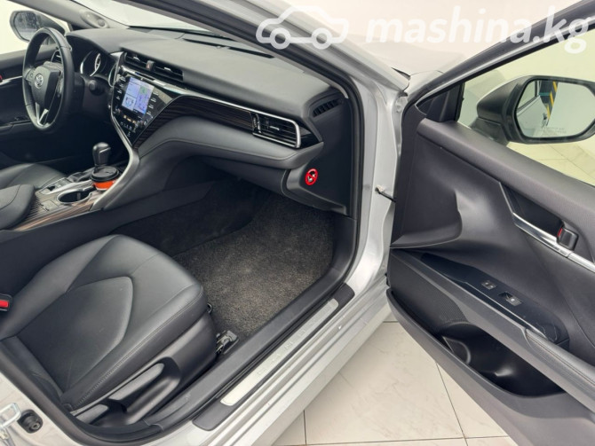 Toyota Camry VIII (XV70) Japan Market 2.5, 2018 Бишкек - изображение 9