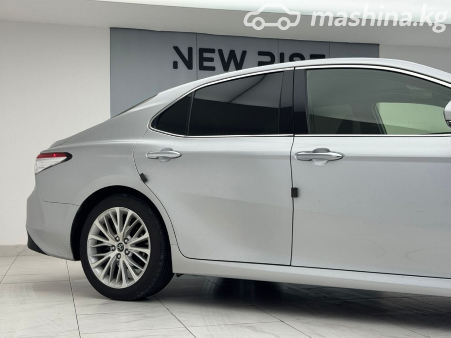 Toyota Camry VIII (XV70) Japan Market 2.5, 2018 Бишкек - изображение 10