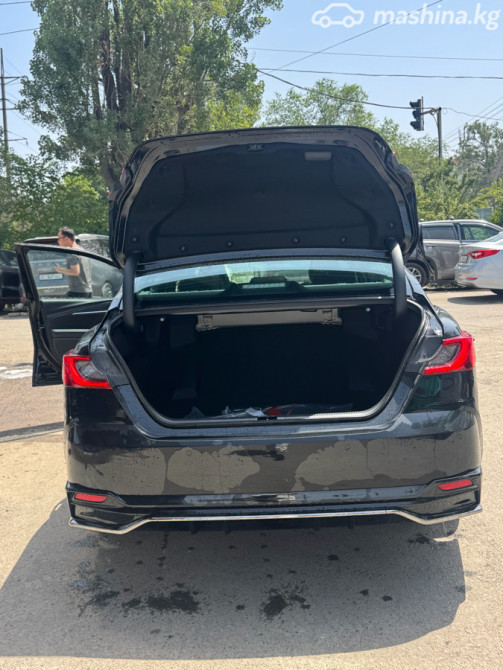 Toyota Camry IX (XV80) China Market 2.0, 2025 Бишкек - изображение 2