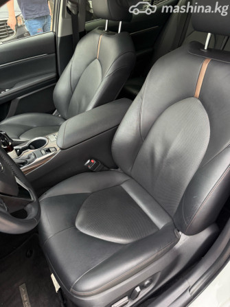 Toyota Camry VIII (XV70) 2.5, 2019 Бишкек - изображение 11