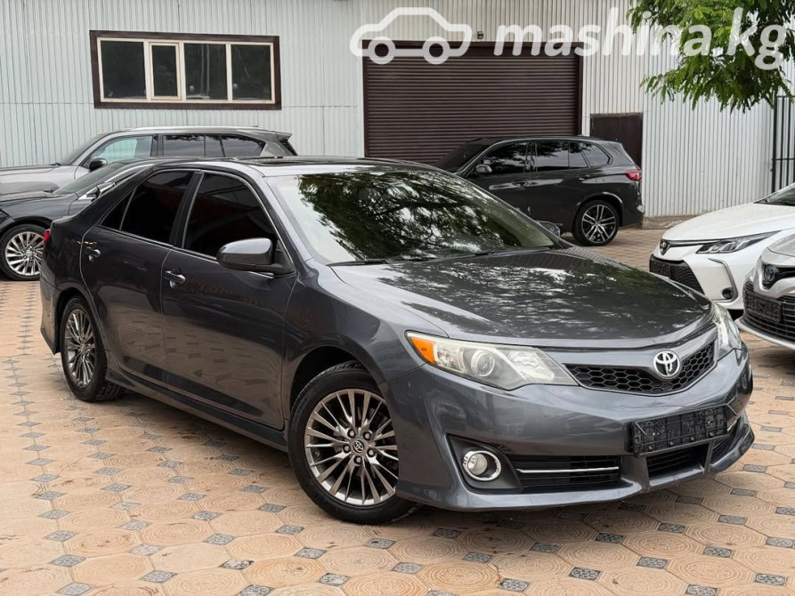 Toyota Camry VII (XV50) 2.5, 2012 Бишкек - изображение 1