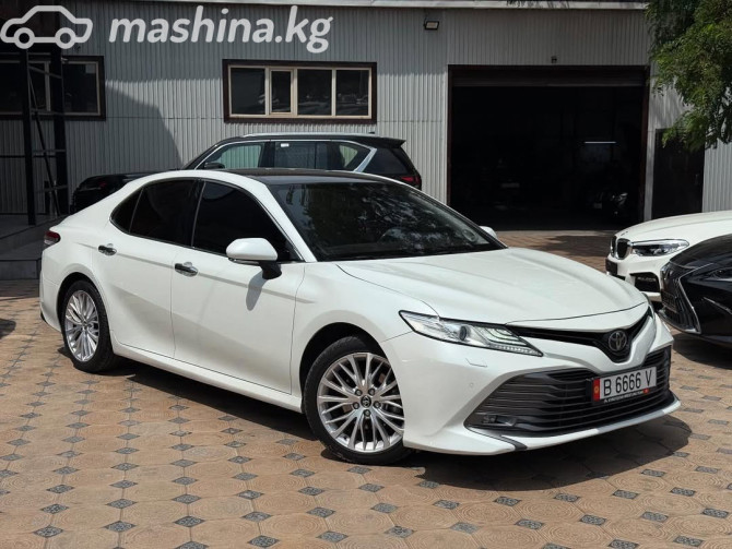Toyota Camry VIII (XV70) 3.5, 2019 Бишкек - изображение 1