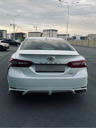 Toyota Camry VIII (XV70) 2.5, 2018 Бишкек - изображение 3