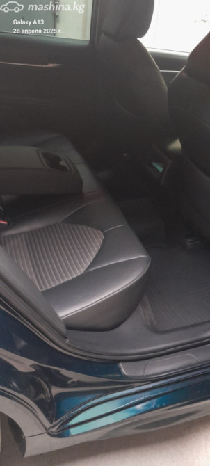 Toyota Camry VII (XV50) Рестайлинг 2 2.5, 2018 Бишкек - изображение 8