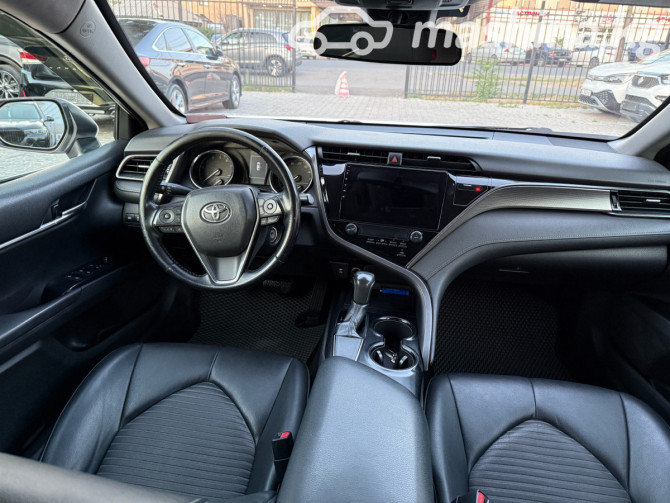 Toyota Camry VIII (XV70) 2.5, 2018 Бишкек - изображение 8