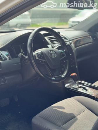 Toyota Camry VII (XV50) Рестайлинг 2.5, 2015 Бишкек - изображение 5