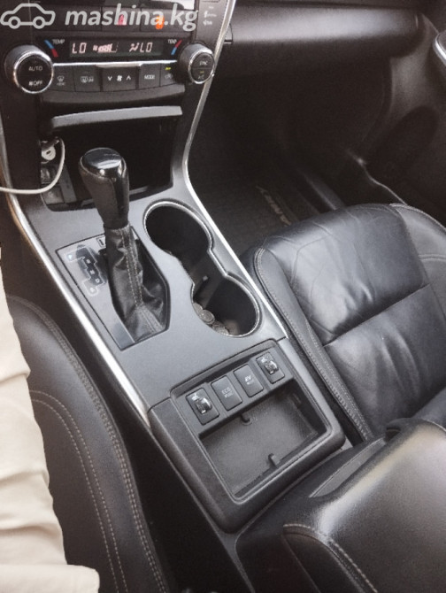 Toyota Camry VII (XV50) Рестайлинг 2.5, 2015 Бишкек - изображение 8