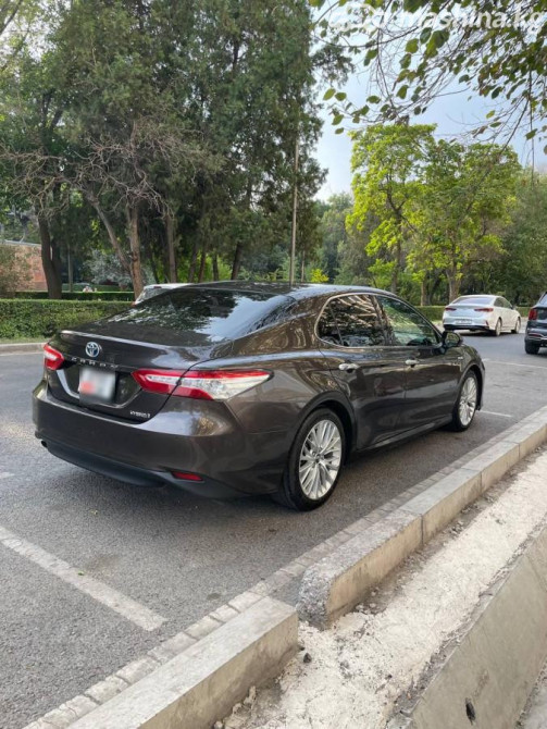 Toyota Camry VIII (XV70) Japan Market 2.5, 2019 Бишкек - изображение 5