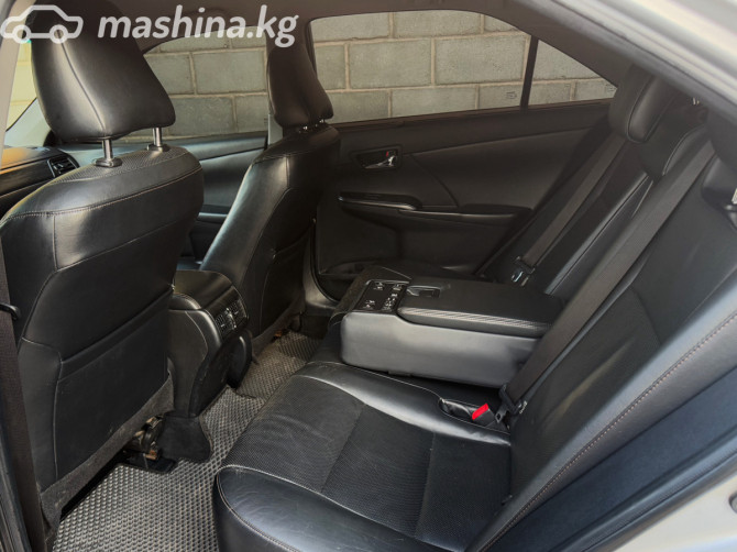 Toyota Camry VII (XV50) 3.5, 2013 Бишкек - изображение 7