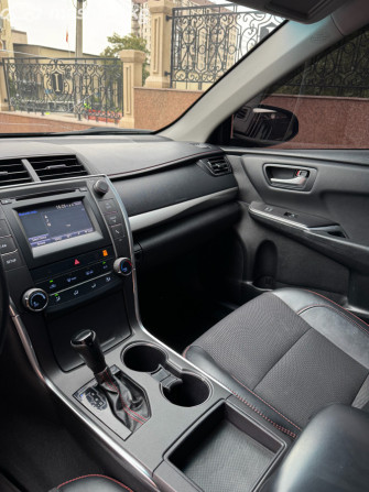 Toyota Camry VII (XV50) Рестайлинг 2 2.5, 2017 Бишкек - изображение 8