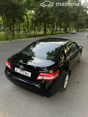 Toyota Camry VI (XV40) Рестайлинг 2.5, 2010 Бишкек - изображение 2