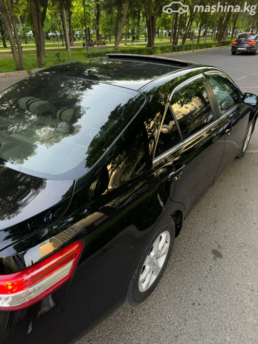 Toyota Camry VI (XV40) Рестайлинг 2.5, 2010 Бишкек - изображение 5