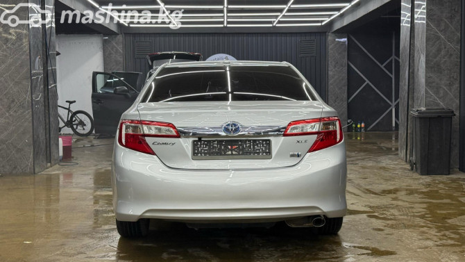 Toyota Camry VII (XV50) 2.5, 2011 Бишкек - изображение 4