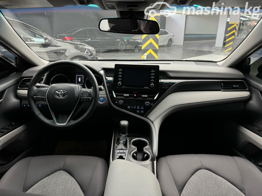 Toyota Camry VIII (XV70) Рестайлинг 2.5, 2021 Бишкек - сүрөт 4
