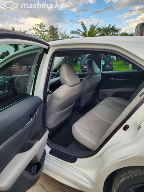 Toyota Camry VIII (XV70) Рестайлинг 2.5, 2021 Бишкек - изображение 10