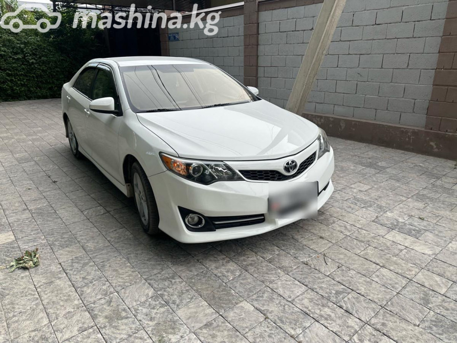 Toyota Camry VII (XV50) 2.5, 2012 Бишкек - изображение 1