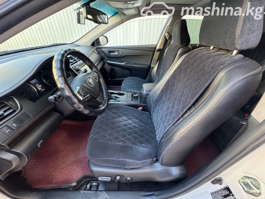 Toyota Camry VII (XV50) Рестайлинг 2.5, 2015 Бишкек - изображение 6